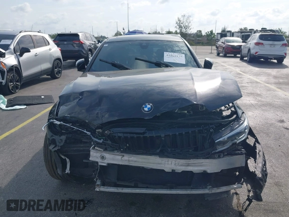 2020 BMW 3 Series 330i with VIN 3MW5R1J07L8B22314, listed as a IAAI auction lot 41867745 with 86,681 mi miles. Bid and sale history available at carsss.com. Image 6.