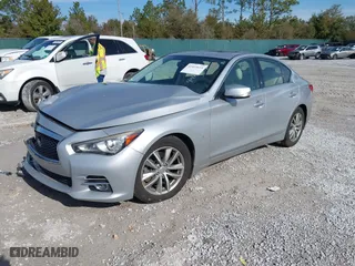 2015 Infiniti Q50 with VIN JN1BV7AP7FM352253, listed as a IAAI auction lot 41419619 with 131,640 mi miles. Bid and sale history available at carsss.com. Image 18.