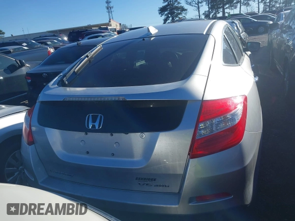 2014 Honda Crosstour EX-L z VIN 5J6TF2H5XEL003186, wystawiony jako IAAI lot #41804813 z przebiegiem 119 982 mil mil oraz . Historia ofert i sprzedaży dostępna na DreamBid. Obrazek 16.