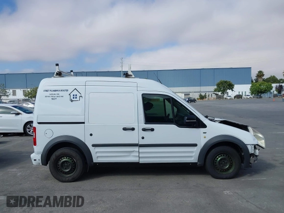 2013 Ford Transit Connect XLT with VIN NM0LS7BN1DT153643, listed as a IAAI auction lot 42658270 with 190,651 mi miles and . Bid and sale history available at DreamBid. Image 14.