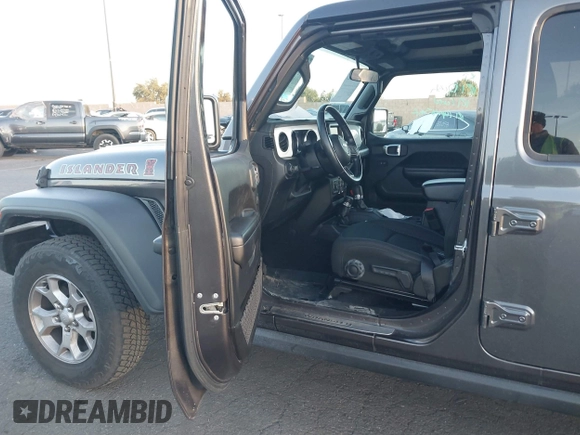 2021 Jeep Wrangler Unlimited Sport S z VIN 1C4HJXDG7MW583315, wystawiony jako IAAI lot #41827899 z przebiegiem 25 264 mil mil oraz . Historia ofert i sprzedaży dostępna na DreamBid. Obrazek 5.