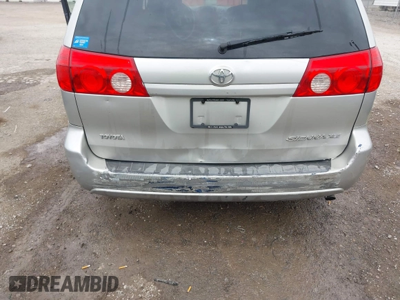 2010 Toyota Sienna XLE with VIN 5TDYK4CC0AS306284, listed as a IAAI auction lot 41736735 with 323,886 mi miles and . Bid and sale history available at carsss.com. Image 6.