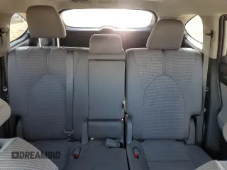 2022 Toyota Highlander L z VIN 5TDCZRBH2NS234381, wystawiony jako Copart lot #48407625 z przebiegiem 45 260 mil mil oraz Szkoda całkowita • Salvage title. Historia ofert i sprzedaży dostępna na DreamBid. Obrazek 10.