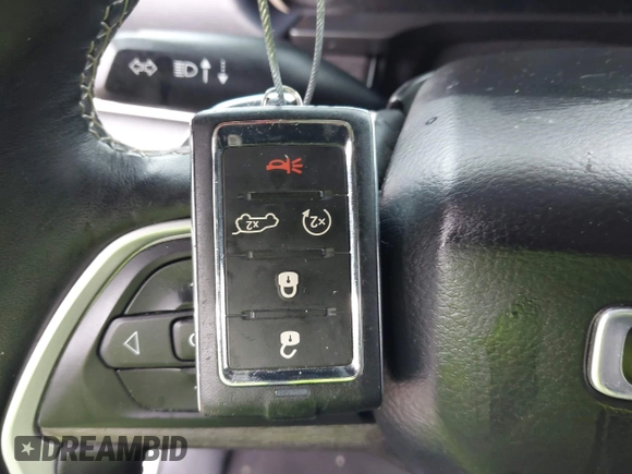 2021 Jeep Grand Cherokee Limited с VIN 1C4RJKBG9M8172027, выставлен на аукционе IAAI как лот 42193426 с пробегом 104 607 миль миль и . История ставок и продаж доступна на DreamBid. Изображение 11.