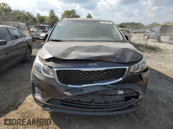 2016 Kia Sedona LX with VIN KNDMB5C15G6172514, listed as a Copart auction lot 72267704 with 81,284 mi miles and Salvage Title. Bid and sale history available at carsss.com. Image 5.