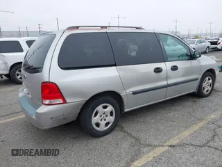2005 Ford Freestar SE z VIN 2FMZA516X5BA42620, wystawiony jako IAAI lot #42163183 z przebiegiem 93 141 mil mil oraz . Historia ofert i sprzedaży dostępna na DreamBid. Obrazek 4.