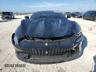 2022 Ferrari Roma z VIN ZFF98RNA5N0269013, wystawiony jako Copart lot #44682265 z przebiegiem 4360 mil mil oraz Nie do naprawy. Historia ofert i sprzedaży dostępna na DreamBid. Obrazek 5.