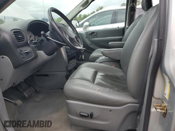 2007 Chrysler Town & Country LWB Touring with VIN 2A4GP54LX7R206402, listed as a Copart auction lot 70883894 with 135,215 mi miles and Salvage Title. Bid and sale history available at carsss.com. Image 7.