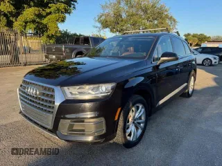 2018 Audi Q7 Premium z VIN WA1AHAF74JD013037, wystawiony jako Copart lot #86404774 z przebiegiem 120 999 mil mil oraz Czysty tytuł • Clean title. Historia ofert i sprzedaży dostępna na DreamBid. Obrazek 1.