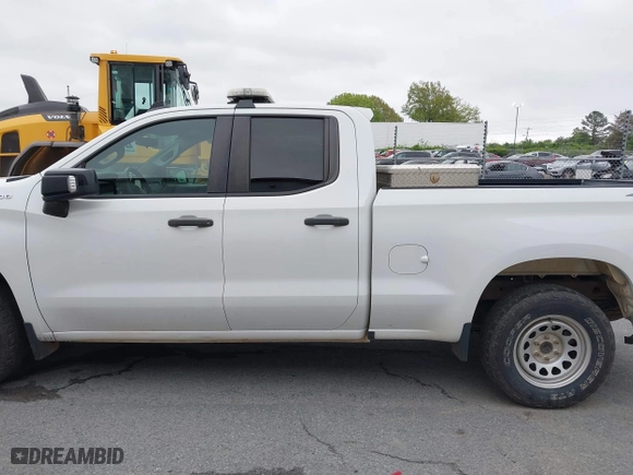 2019 Chevrolet Silverado 1500 Work Truck with VIN 1GCRYAEH8KZ276297, listed as a IAAI auction lot 41927421 with 150,783 mi miles. Bid and sale history available at carsss.com. Image 14.