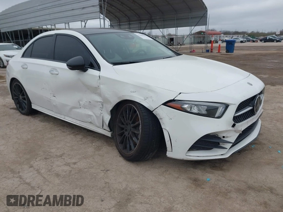 2019 Mercedes-Benz A 220 z VIN WDD3G4EB5KW012029, wystawiony jako IAAI lot #41608407 z przebiegiem 87 421 mil mil oraz . Historia ofert i sprzedaży dostępna na DreamBid. Obrazek 1.