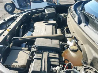 2019 Chevrolet Equinox LT z VIN 2GNAXKEV0K6280844, wystawiony jako IAAI lot #43310081 z przebiegiem 151 524 mil mil oraz . Historia ofert i sprzedaży dostępna na DreamBid. Obrazek 20.