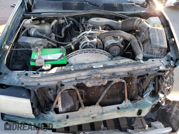 1997 Jeep Grand Cherokee Laredo with VIN 1J4GZ58Y6VC647434, listed as a Copart auction lot 73496824 with 124,946 mi miles and Salvage Title. Bid and sale history available at carsss.com. Image 12.