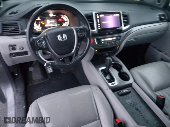 2017 Honda Pilot EX-L with VIN 5FNYF6H54HB008054, listed as a Copart auction lot 82758704 with 124,024 mi miles and Salvage Title. Bid and sale history available at DreamBid. Image 8.