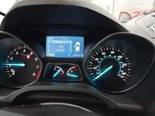 2013 Ford Escape SE with VIN 1FMCU9GX1DUC56361, listed as a IAAI auction lot 42042233 with 136,441 mi miles and . Bid and sale history available at DreamBid. Image 7.
