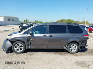 2011 Toyota Sienna LE AAS with VIN 5TDKK3DC0BS103380, listed as a IAAI auction lot 41855259 with 216,022 mi miles. Bid and sale history available at carsss.com. Image 14.