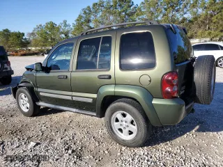 2007 Jeep Liberty Sport with VIN 1J4GK48K97W718251, listed as a Copart auction lot 47977005 with 196,520 mi miles and Salvage Title. Bid and sale history available at carsss.com. Image 2.