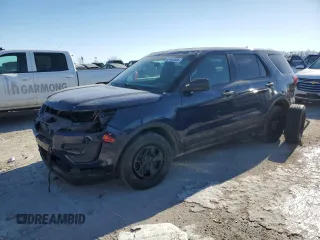 2017 Ford Police Interceptor Utility z VIN 1FM5K8AR5HGC35293, wystawiony jako Copart lot #42462805 z przebiegiem 132 675 mil mil oraz Szkoda całkowita • Salvage title. Historia ofert i sprzedaży dostępna na DreamBid. Obrazek 1.