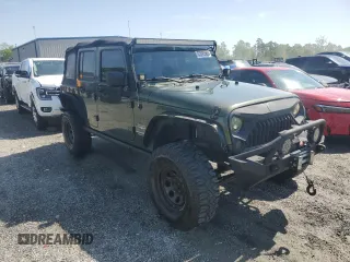 2008 Jeep Wrangler Unlimited Sahara with VIN 1J4GA59158L550576, listed as a Copart auction lot 53095565 with 208,434 mi miles and Salvage Title. Bid and sale history available at DreamBid. Image 4.