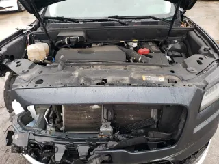 2021 Lincoln Nautilus Standard with VIN 2LMPJ6J96MBL02571, listed as a Copart auction lot 81578344 with 86,622 mi miles and Salvage title. Bid and sale history available at DreamBid. Image 13.