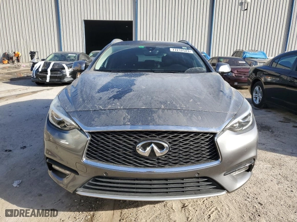 2018 Infiniti QX30 ESSENTIAL with VIN SJKCH5CP6JA047165, listed as a Copart auction lot 77212523 with 61,591 mi miles. Bid and sale history available at carsss.com. Image 5.