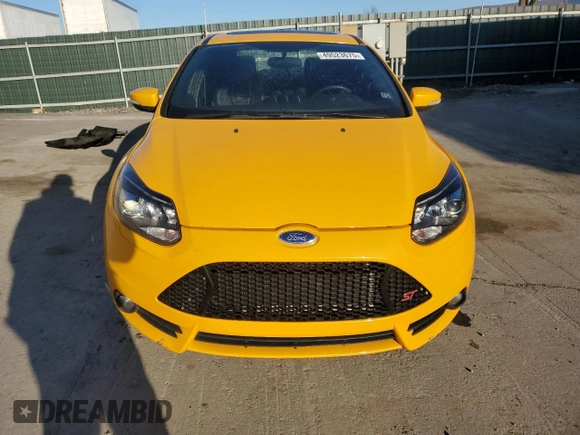 2014 Ford Focus ST with VIN 1FADP3L98EL130760, listed as a Copart auction lot 51217695 with 36,522 mi miles and Salvage Title. Bid and sale history available at carsss.com. Image 5.
