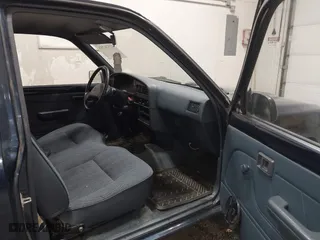 1994 Toyota 2WD Pickups with VIN JT4RN81AXR5176830, listed as a IAAI auction lot 41924753 with 143,231 mi miles. Bid and sale history available at carsss.com. Image 5.