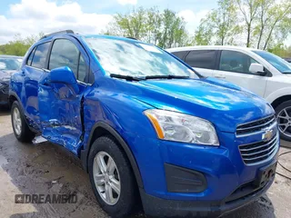 2016 Chevrolet Trax LT z VIN KL7CJLSB1GB740582, wystawiony jako IAAI lot #42214459 z przebiegiem 100 497 mil mil oraz . Historia ofert i sprzedaży dostępna na DreamBid. Obrazek 1.