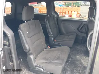 2019 Dodge Grand Caravan SE with VIN 2C4RDGBG4KR502999, listed as a IAAI auction lot 40103732 with 157,823 mi miles. Bid and sale history available at carsss.com. Image 8.