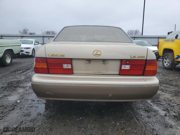 2000 Lexus LS 400 with VIN JT8BH28F2Y0180338, listed as a Copart auction lot 46099195 with 241,041 mi miles and Salvage Title. Bid and sale history available at carsss.com. Image 6.
