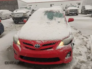 2013 Toyota Corolla L with VIN 5YFBU4EE0DP093820, listed as a IAAI auction lot 41832927 with 161,204 mi miles. Bid and sale history available at carsss.com. Image 12.