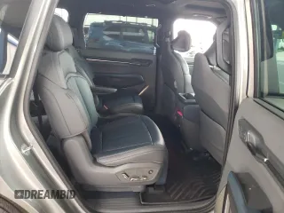 2024 Kia EV9 GT-Line with VIN KNDAEFS52R6031276, listed as a Copart auction lot 85803914 with 4,802 mi miles and Salvage Title. Bid and sale history available at carsss.com. Image 12.