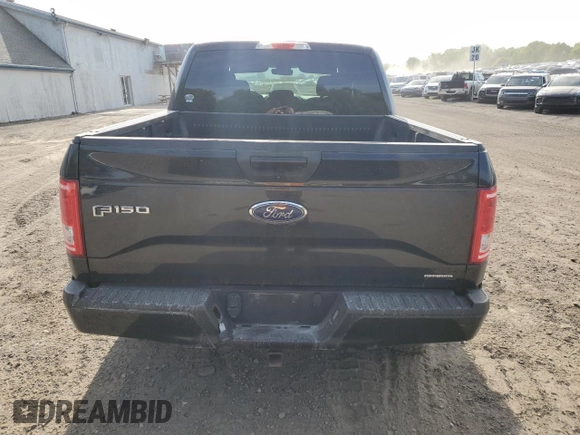 2015 Ford F-150 XLT z VIN 1FTEW1EF5FFA21147, wystawiony jako Copart lot #58524885 z przebiegiem 177 952 mil mil oraz Czysty tytuł • Clean title. Historia ofert i sprzedaży dostępna na DreamBid. Obrazek 6.