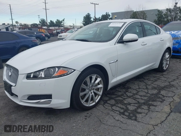 2013 Jaguar XF I4 RWD with VIN SAJWA0ES6DPU00600, listed as a IAAI auction lot 41414317 with 125,439 mi miles. Bid and sale history available at carsss.com. Image 2.