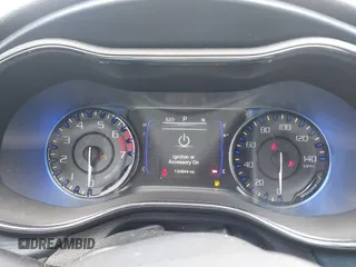 2015 Chrysler 200 S with VIN 1C3CCCBB9FN754311, listed as a IAAI auction lot 41920993 with 104,944 mi miles. Bid and sale history available at carsss.com. Image 7.