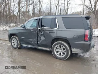 2019 GMC Yukon SLE with VIN 1GKS2AKC1KR385085, listed as a IAAI auction lot 41699370 with 83,889 mi miles. Bid and sale history available at carsss.com. Image 6.