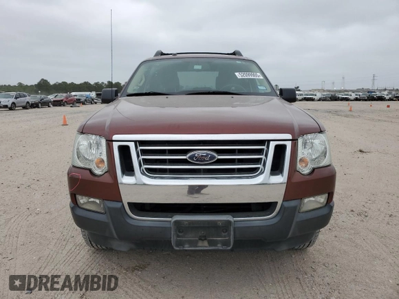 2010 Ford Explorer Sport Trac XLT z VIN 1FMEU3BE2AUF07380, wystawiony jako Copart lot #52099905 z przebiegiem 149 856 mil mil oraz Szkody całkowita. Historia ofert i sprzedaży dostępna na DreamBid. Obrazek 5.