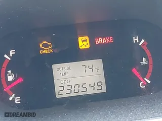 2010 Toyota Matrix with VIN 2T1KU4EE2AC348334, listed as a IAAI auction lot 41806058 with 230,549 mi miles. Bid and sale history available at carsss.com. Image 7.