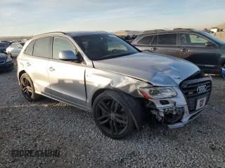 2016 Audi SQ5 Premium Plus with VIN WA1CCAFP5GA120888, listed as a Copart auction lot 85700624 with 91,082 mi miles and Salvage Title. Bid and sale history available at carsss.com. Image 4.