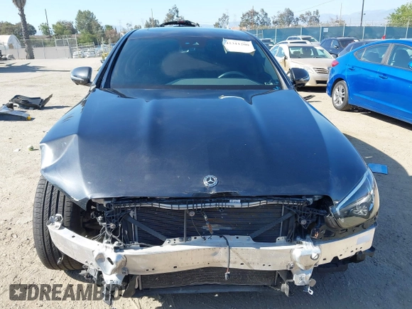 2021 Mercedes-Benz E 350 with VIN W1KZF8DB5MA912435, listed as a IAAI auction lot 42311200 with 32,631 mi miles and . Bid and sale history available at DreamBid. Image 13.