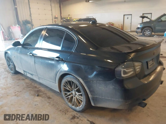 2008 BMW 3 Series 335xi with VIN WBAVD53528A009302, listed as a IAAI auction lot 41700905 with 116,559 mi miles. Bid and sale history available at carsss.com. Image 3.