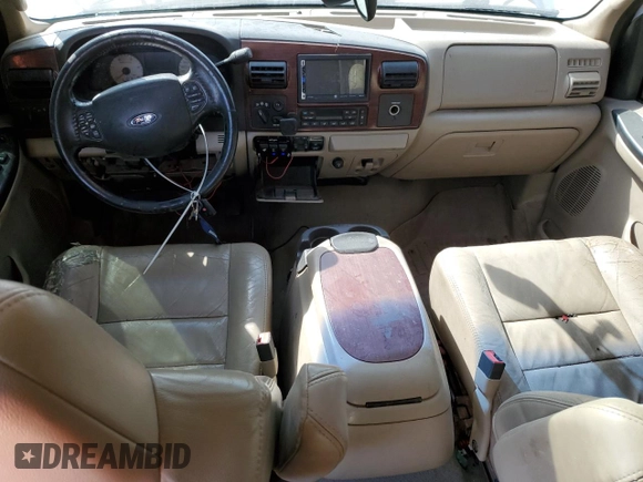 2005 Ford F-350 XL with VIN 1FTWW31P95EC10581, listed as a Copart auction lot 48245125 with 309,890 mi miles and Salvage title. Bid and sale history available at DreamBid. Image 8.