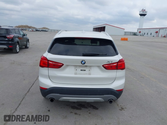 2016 BMW X1 xDrive28i with VIN WBXHT3C35GP886144, listed as a IAAI auction lot 41954742 with 89,268 mi miles. Bid and sale history available at carsss.com. Image 17.