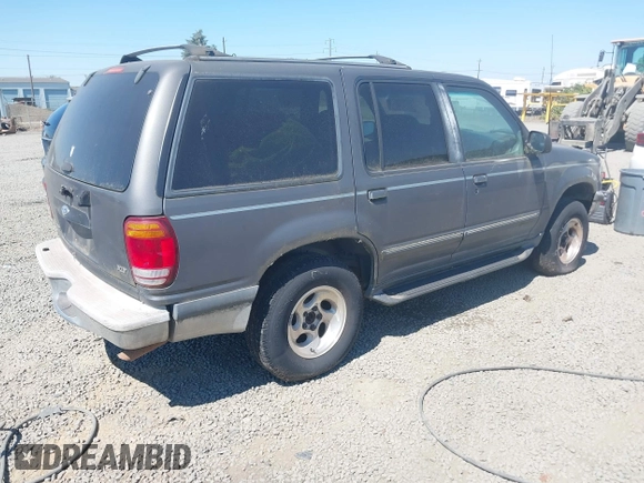 1998 Ford Explorer XL с VIN 1FMZU32E8WZC22954, выставлен на аукционе IAAI как лот 42805072 с пробегом 244 775 миль миль и . История ставок и продаж доступна на DreamBid. Изображение 4.