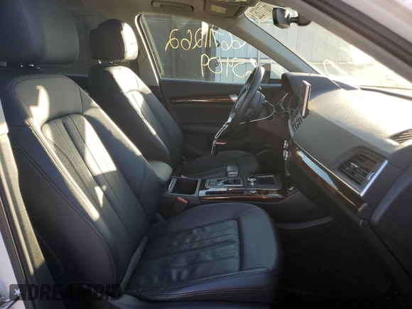 2018 Audi Q5 Premium with VIN WA1ANAFY3J2010272, listed as a Copart auction lot 66711262 with 65,409 mi miles. Bid and sale history available at carsss.com. Image 5.