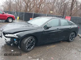 2022 Kia K5 GT-Line z VIN 5XXG64J20NG155965, wystawiony jako IAAI lot #41642454 z przebiegiem 29 647 mil mil oraz . Historia ofert i sprzedaży dostępna na DreamBid. Obrazek 14.