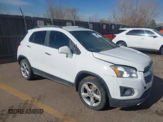 2016 Chevrolet Trax LTZ with VIN 3GNCJRSB4GL165194, listed as a IAAI auction lot 41754666 with 152,471 mi miles. Bid and sale history available at carsss.com. Image 1.