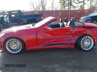 2007 Mercedes-Benz SLK 55 AMG with VIN WDBWK73F07F150189, listed as a IAAI auction lot 41334201 with 70,634 mi miles and . Bid and sale history available at DreamBid. Image 14.