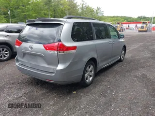 2012 Toyota Sienna LE AAS with VIN 5TDKK3DC1CS190661, listed as a IAAI auction lot 42333206 with 275,012 mi miles and . Bid and sale history available at DreamBid. Image 4.