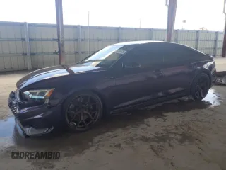 2019 Audi RS 5 Sportback z VIN WUABWCF50KA907245, wystawiony jako Copart lot #46666875 z przebiegiem 49 924 mil mil oraz Szkody całkowita. Historia ofert i sprzedaży dostępna na DreamBid. Obrazek 1.